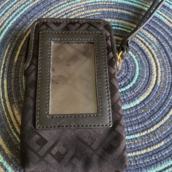 Tommy Hilfiger small zip pouch - Picture 2 of 3